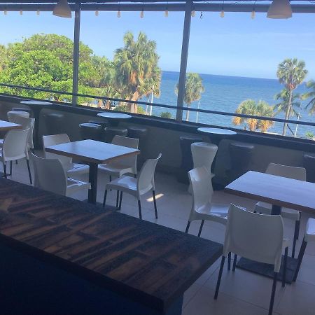 Hotel Blue Malecon Santo Domingo Exterior photo